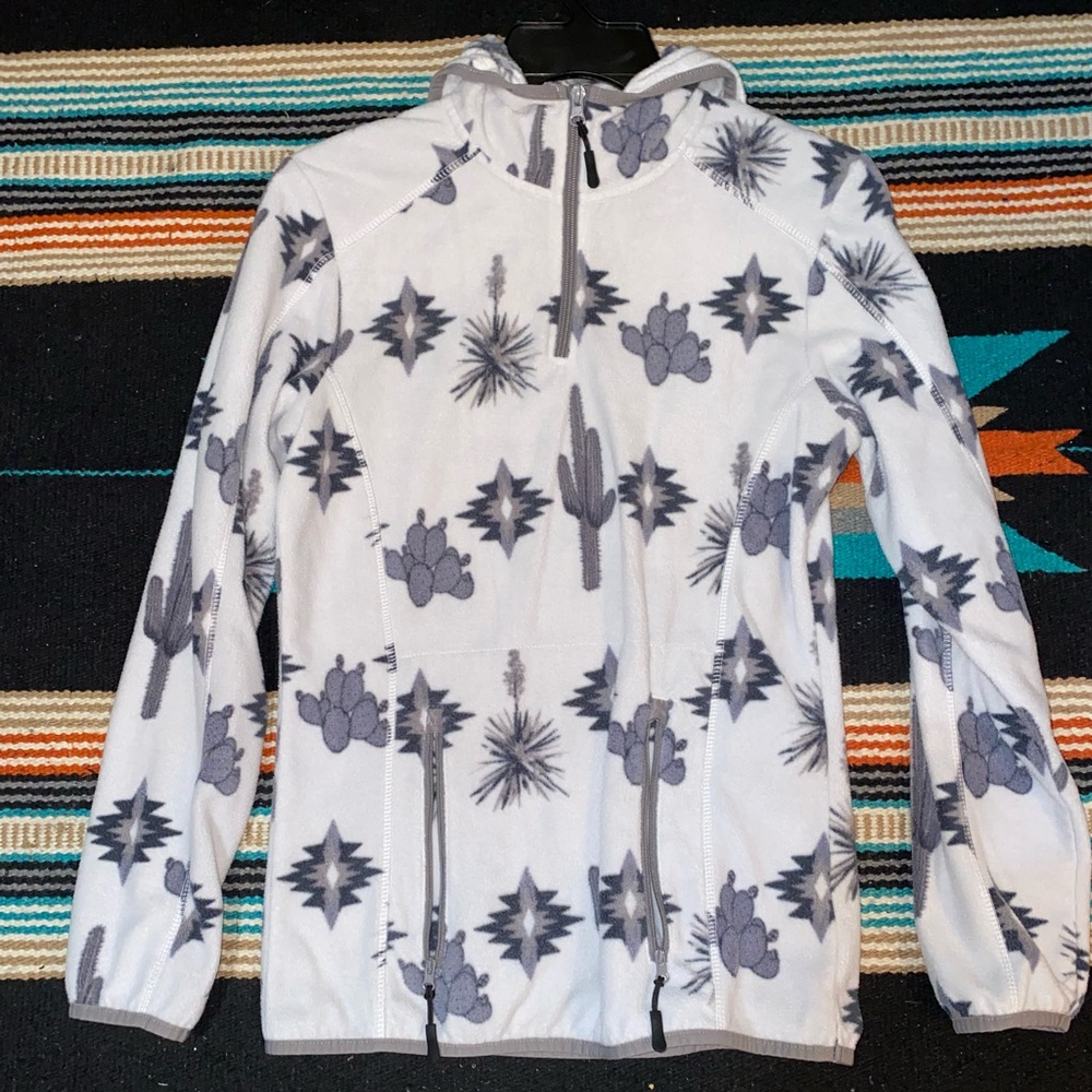 Cactus print pullover